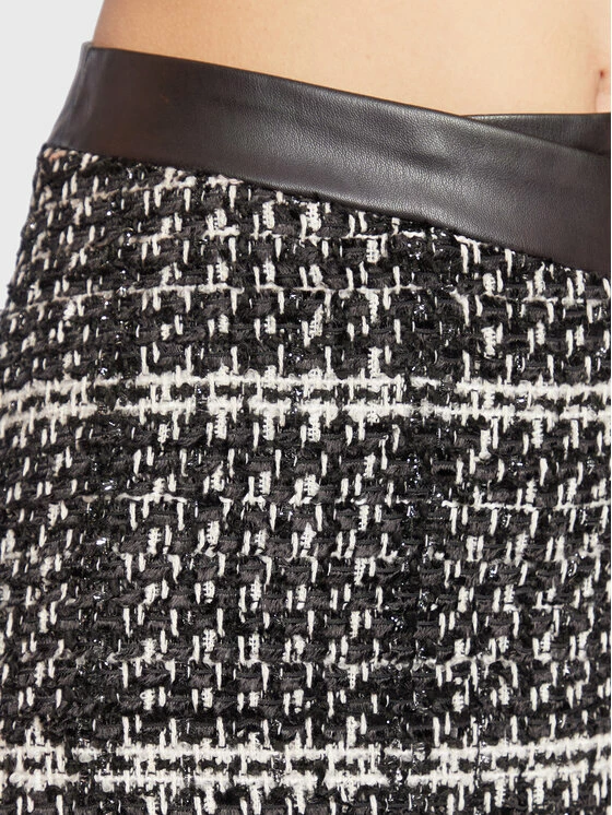 Sisley Γυναίκες Φούστα Mini 4SYLL000R Μαύρο Regular Fit 6 Sisley Γυναίκες Φούστα Mini 4SYLL000R Μαύρο Regular Fit - Image 4