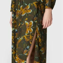 Sisley Γυναίκες Φορέματα σε Στυλ Πουκάμισο & Σεμιζιέ Φόρεμα πουκάμισο 4RUNLV01W Πράσινο Regular Fit 10 Sisley Γυναίκες Φορέματα σε Στυλ Πουκάμισο & Σεμιζιέ Φόρεμα πουκάμισο 4RUNLV01W Πράσινο Regular Fit -Sisley Εκπτώσεις unnamed file 1069