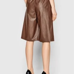 Sisley Γυναίκες Δερμάτινα Σορτς Σορτς από απομίμηση δέρματος 48WPL9001 Καφέ Relaxed Fit -Sisley Εκπτώσεις unnamed file 1157
