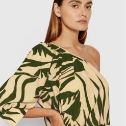 Sisley Γυναίκες Καθημερινά Φορέματα Φόρεμα καθημερινό 43JCLV01E Έγχρωμο Relaxed Fit -Sisley Εκπτώσεις unnamed file 1448