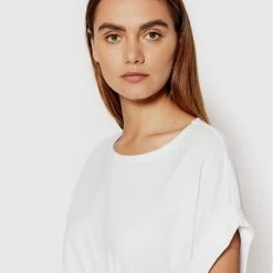 Sisley Γυναίκες Μπλουζάκια Μπλουζάκι 3MCHL101D Λευκό Slim Fit -Sisley Εκπτώσεις unnamed file 1468