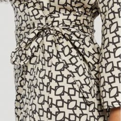 Sisley Γυναίκες Κοκτέιλ Φορέματα Φόρεμα κοκτέιλ 4RNPLV01Y Μπεζ Regular Fit -Sisley Εκπτώσεις unnamed file 232