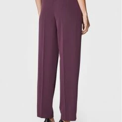 Sisley Γυναίκες Υφασμάτινα Παντελόνια Παντελόνι υφασμάτινο 4KVXLF01E Μωβ Relaxed Fit -Sisley Εκπτώσεις unnamed file 308