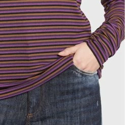 Sisley Γυναίκες Μπλουζάκια Ζιβάγκο 3FKUL200J Μωβ Regular Fit 11 Sisley Γυναίκες Μπλουζάκια Ζιβάγκο 3FKUL200J Μωβ Regular Fit -Sisley Εκπτώσεις unnamed file 36