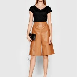 Sisley Γυναίκες T-shirts T-Shirt 3TNHL4007 Μαύρο Regular Fit -Sisley Εκπτώσεις unnamed file 488