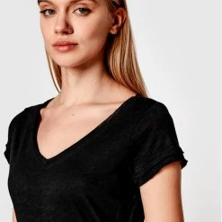 Sisley Γυναίκες T-shirts T-Shirt 3TNHL4007 Μαύρο Regular Fit -Sisley Εκπτώσεις unnamed file 490