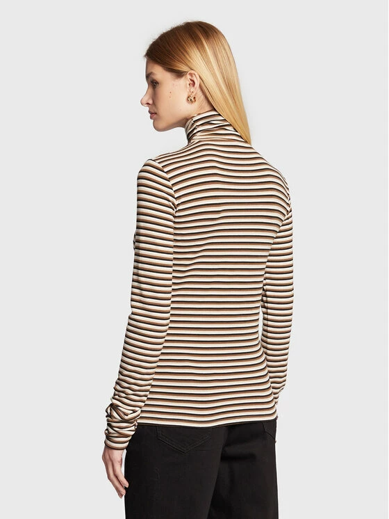 Sisley Γυναίκες Μπλουζάκια Ζιβάγκο 3FKUL200J Μπεζ Slim Fit 5 Sisley Γυναίκες Μπλουζάκια Ζιβάγκο 3FKUL200J Μπεζ Slim Fit - Image 3