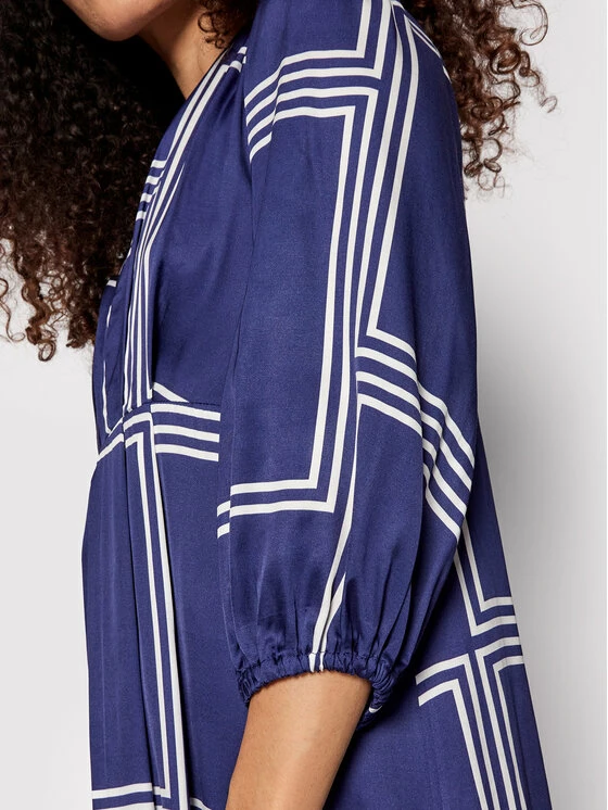 Sisley Γυναίκες Καθημερινά Φορέματα Φόρεμα καθημερινό 4F0SLV00J Σκούρο μπλε Relaxed Fit 6 Sisley Γυναίκες Καθημερινά Φορέματα Φόρεμα καθημερινό 4F0SLV00J Σκούρο μπλε Relaxed Fit - Image 4