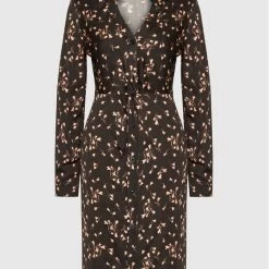 Sisley Γυναίκες Φορέματα σε Στυλ Πουκάμισο & Σεμιζιέ Φόρεμα πουκάμισο 4OIJLV00B Μαύρο Regular Fit 11 Sisley Γυναίκες Φορέματα σε Στυλ Πουκάμισο & Σεμιζιέ Φόρεμα πουκάμισο 4OIJLV00B Μαύρο Regular Fit -Sisley Εκπτώσεις unnamed file 637