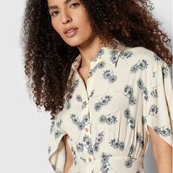 Sisley Γυναίκες Φορέματα σε Στυλ Πουκάμισο & Σεμιζιέ Φόρεμα πουκάμισο 4JDHLV00C Μπεζ Regular Fit 10 Sisley Γυναίκες Φορέματα σε Στυλ Πουκάμισο & Σεμιζιέ Φόρεμα πουκάμισο 4JDHLV00C Μπεζ Regular Fit -Sisley Εκπτώσεις unnamed file 641