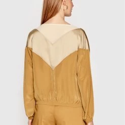 Sisley Γυναίκες Μπλουζάκια Μπλουζάκι 5SQCLQ00F Καφέ Regular Fit 9 Sisley Γυναίκες Μπλουζάκια Μπλουζάκι 5SQCLQ00F Καφέ Regular Fit -Sisley Εκπτώσεις unnamed file 719