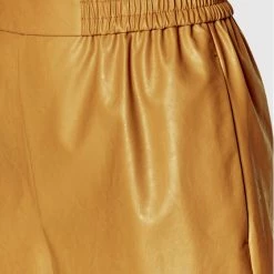 Sisley Γυναίκες Δερμάτινα Σορτς Σορτς από απομίμηση δέρματος 48WPL9001 Καφέ Relaxed Fit -Sisley Εκπτώσεις unnamed file 842