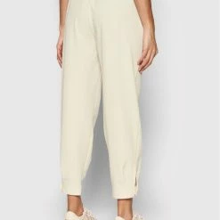 Sisley Γυναίκες Υφασμάτινα Παντελόνια Παντελόνι υφασμάτινο 4KVXLF00C Μπεζ Relaxed Fit -Sisley Εκπτώσεις unnamed file 856