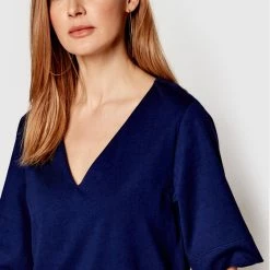 Sisley Γυναίκες T-shirts T-Shirt 3I1XL4161 Σκούρο μπλε Relaxed Fit 10 Sisley Γυναίκες T-shirts T-Shirt 3I1XL4161 Σκούρο μπλε Relaxed Fit -Sisley Εκπτώσεις unnamed file 867